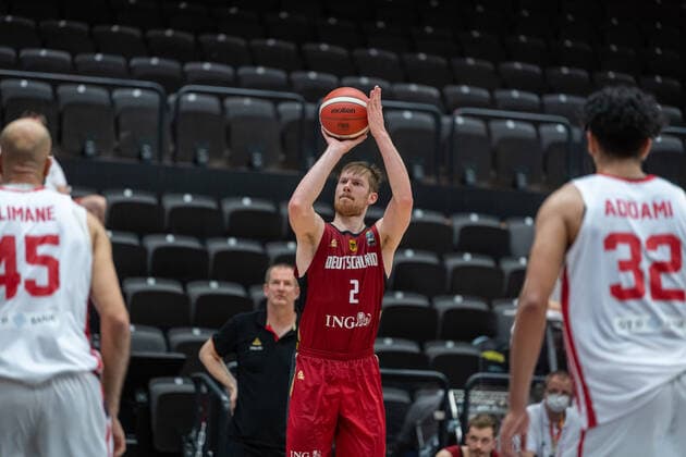 Basketball Hamburg 19 06 2021 Supercup National Team Germany GER Tunisia TUN Luc Van Slooten Germany, No 02