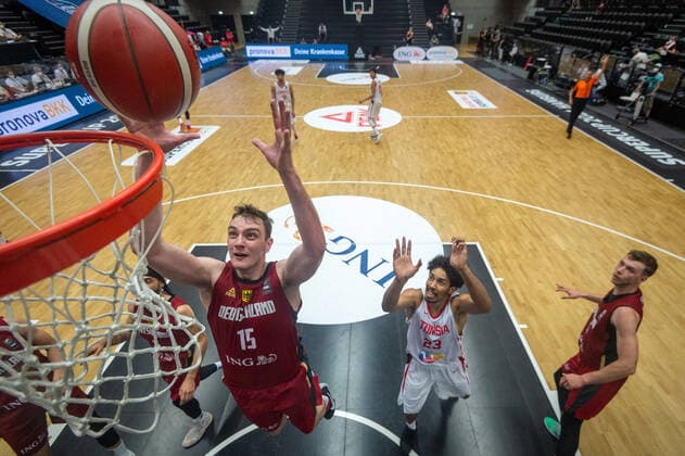 Basketball Hamburg 19 06 2021 Supercup National Team Germany GER Tunisia TUN Philipp Herkenhoff Germany, No 15 Belhassan Chihi Tunisia, No 23