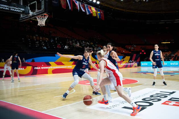 210620 Tina Krajisnik of Serbia during the FIBA Women s Eurobasket match between Montenegro and Serbia on June 20, 2021 in Valencia Photo Maxim ThorÃ BILDBYRAN kod MT MT0191 basket basketball national team fiba women s eurobasket basket em Montenegro Serbien serbia dam bbeng dag 4,  Copyright: MAXIMxTHORE BB210620MT011