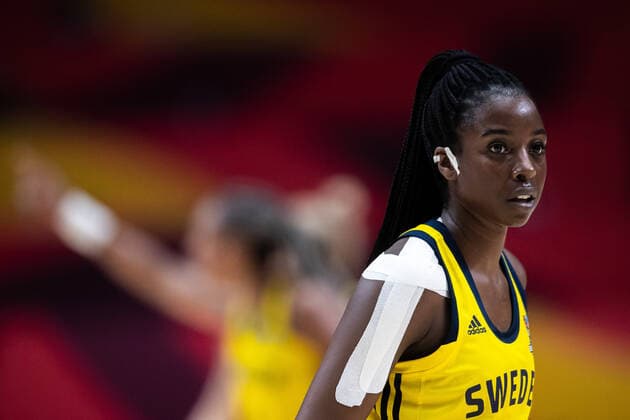210620 Binta Drammeh of Sweden during the FIBA Women s Eurobasket match between Sweden and Belarus on June 20, 2021 in Valencia Photo Maxim ThorÃ BILDBYRAN kod MT MT0192 basket basketball national team fiba women s eurobasket basket em sverige sweden belarus vitryssland dam bbeng dag 4,  Copyright: MAXIMxTHORE BB210620MT064