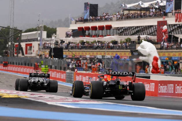 77 Valtteri Bottas (FIN, Mercedes-AMG Petronas F1 Team), 33 Max Verstappen (NED, Red Bull Racing), F1 Grand Prix of France at Circuit Paul Ricard on June 20, 2021 in Le Castellet, France. (Photo by HOCH ZWEI) Le Castellet France
