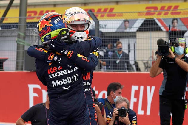 F1 Grand Prix of France Max Verstappen of Netherlands and Sergio Checho Perez of Mexico and Red Bull Racing greets each other after the F1 Grand Prix of France at Circuit Paul Ricard on June 27, 2021 in Le Castellet, France. Le Castellet France breton-f1grandp210620_np4yJ  Copyright: xJosexBretonx