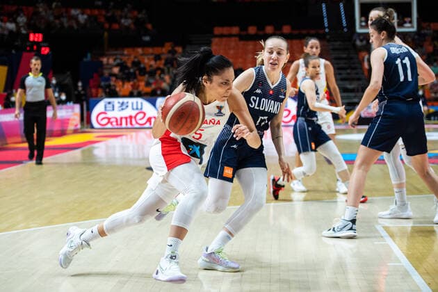 210620 Cristina Ouvina of Spain during the FIBA Women s Eurobasket match between Spain and Slovakia on June 20, 2021 in Valencia Photo Maxim ThorÃ BILDBYRAN kod MT MT0193 basket basketball national team fiba women s eurobasket basket em spanien spain slovakien slovakia dam bbeng dag 4,  Copyright: MAXIMxTHORE BB210620MT149