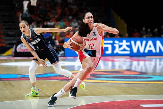 210620 Maite Cazorla of Spain during the FIBA Women s Eurobasket match between Spain and Slovakia on June 20, 2021 in Valencia Photo Maxim ThorÃ BILDBYRAN kod MT MT0193 basket basketball national team fiba women s eurobasket basket em spanien spain slovakien slovakia dam bbeng dag 4,  Copyright: MAXIMxTHORE BB210620MT157