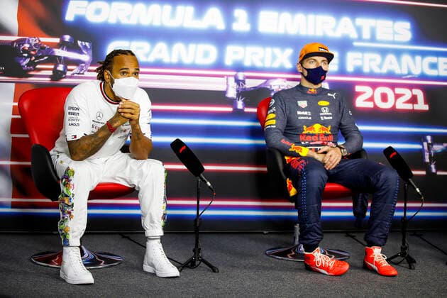 HAMILTON Lewis (gbr), Mercedes AMG F1 GP W12 E Performance, VERSTAPPEN Max (ned), Red Bull Racing Honda RB16B, portrait, press conference, PK, Pressekonferenz during the Formula 1 Emirates Grand Prix de France 2021, 7th round of the 2021 FIA Formula One World Championship, WM, Weltmeisterschaft from June 18 to 20, 2021 on the Circuit Paul Ricard, in Le Castellet, France FORMULE 1 : Grand Prix de France - Circuit Paul-Ricard - Le Castellet - 20 06 2021 DPPI Panoramic  _GDN8208