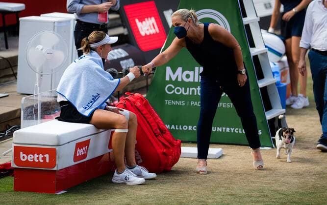 Mandatory Credit: Photo by Rob Prange Shutterstock (12072943cb) Liudmila Samsonova of Russia during the trophy ceremony after the final of the 2021 bett1open WTA, Tennis Damen 500 tennis tournament bett1open Tournament, Tennis, Berlin, Germany - 20 Jun 2021 bett1open Tournament, Tennis, Berlin, Germany - 20 Jun 2021  Copyright: xRobxPrange Shutterstockx 12072943cb