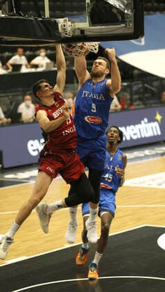 Photo Nicolo Melli Italy throws against Lukas Wank , left Basketball Supercup Sun 20 06 2021 4 Nations Cup in Hamburg Germany Italy