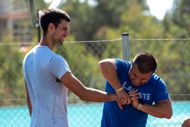 Serbian Novak Djokovic (L) attends a training session during the Mallorca Championship ATP, Tennis Herren 250 held at Country Club in Santa Ponsa, Mallorca, Balearic Islands, Spain, 21 June 2021. Mallorca Championship ATP 250 !ACHTUNG: NUR REDAKTIONELLE NUTZUNG!  Copyright: xCatixCladerax GRAF5183 20210621-0860acf42fb500cdf07a7d5318bc8cf010cc80f8
