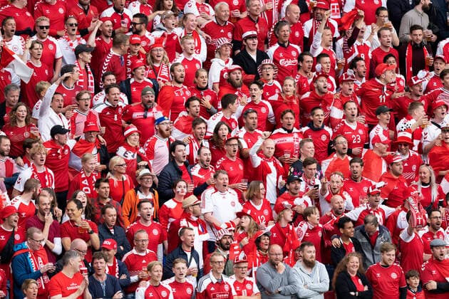 Danish fans Denmark meets Russia during EURO2020 group B in the Park in Copenhagen, Monday 21 June 2021, Copenhagen Denmark  Copyright: fotograf@clausbech.dk ClausxBechx Cop101 spdk20210622-002407-L