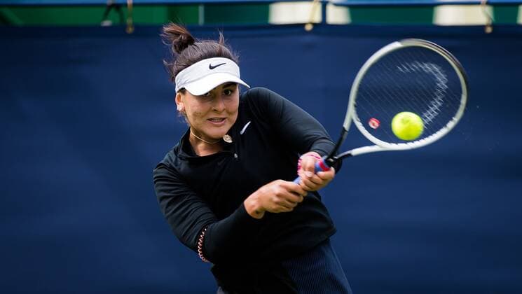 Mandatory Credit: Photo by Rob Prange Shutterstock (12163992ar) Bianca Andreescu of Canada in action during her first round match at the 2021 Viking International WTA, Tennis Damen 500 tennis tournament Viking International Championships, Day Four, Tennis, Eastbourne, East Sussex, UK - 22 June 2021 EDITORIAL USE ONLY No use with unauthorised audio, video, data, fixture lists, club league logos or live services. Online in-match use limited to 120 images, no video emulation. No use in betting, games or single club league player publications. Viking International Championships, Day Four, Tennis, Eastbourne, East Sussex, UK - 22 June 2021 EDITORIAL USE ONLY No use with unauthorised audio, video, data, fixture lists, club league logos or live services. Online in-match use limited to 120 images, no video emulation. No use in betting, games or single club league player publications. Copyright: xRobxPrange Shutterstockx 12163992ar