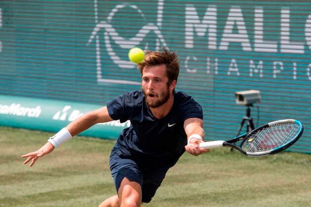 French tennis player Corentin Moutet in action against Russian Daniil Medvedev during their Mallorca Championships ATP, Tennis Herren 250 tennis tournament s round of 16 match held at Mallorca Country Club in Santa Ponca, Mallorca, Balearic islands, Spain, 22 June 2021. Mallorca Championships ATP 250 tennis tournament !ACHTUNG: NUR REDAKTIONELLE NUTZUNG!  Copyright: xATIENZAx GRAF5800 20210622-661a5ddd85f3d383920324c8f0ad90d07b5839bb