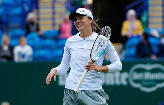 Mandatory Credit: Photo by Dave Shopland BPI Shutterstock (12163770bw) Iga Swiatek from Poland Viking International Championships, Day Four, Tennis, Eastbourne, East Sussex, UK - 22 June 2021 EDITORIAL USE ONLY No use with unauthorised audio, video, data, fixture lists, club league logos or live services. Online in-match use limited to 120 images, no video emulation. No use in betting, games or single club league player publications. Viking International Championships, Day Four, Tennis, Eastbourne, East Sussex, UK - 22 June 2021 EDITORIAL USE ONLY No use with unauthorised audio, video, data, fixture lists, club league logos or live services. Online in-match use limited to 120 images, no video emulation. No use in betting, games or single club league player publications. Copyright: xDavexShopland BPI Shutterstockx 12163770bw