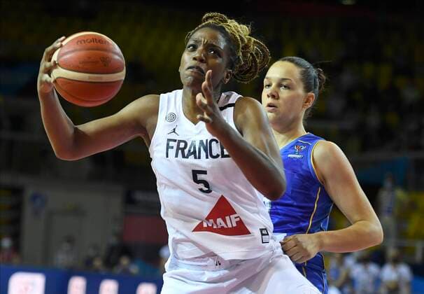 STRASBOURG, FRANCE - JUNE 23: Endene Miyen of France and Melisa Brcaninovic of Bosnia pictured during FIBA Women s Eurobasket match between France and Bosnia on june 23, 2021 in Strasbourg, France, 23 06 2021 BASKET BALL : France Vs Bosnie - Women s Eurobasket - 23 06 2021 Photonews Panoramic 