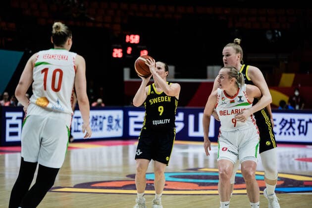 Belarus v Sweden - Women s EuroBasket 2021 Sweden s guard Elin Eldebrink in action during EuroBasket 2021 quarter-finals match between Belarus and Sweden at Fuente de Sant Luis pavilion on June 23, 2021 in Valencia, Spain. Valencia Spain reinorenon-notitle210623_np3GP  Copyright: xJonxImanolxReinox