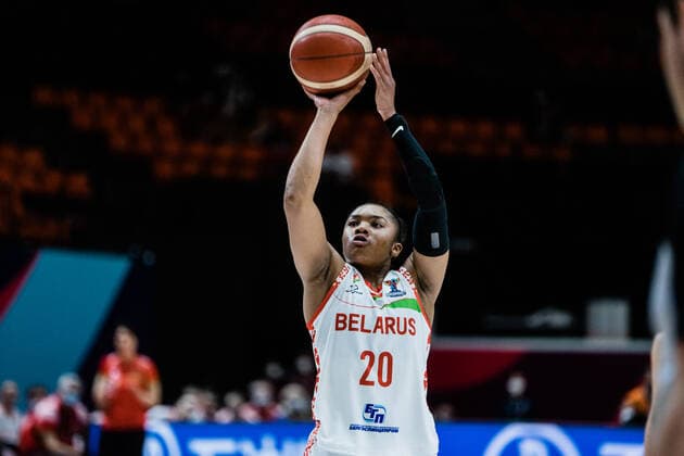 Belarus v Sweden - Women s EuroBasket 2021 Belarus guard Alexandria Bentley in action during EuroBasket 2021 quarter-finals match between Belarus and Sweden at Fuente de Sant Luis pavilion on June 23, 2021 in Valencia, Spain. Valencia Spain reinorenon-notitle210623_npVbI  Copyright: xJonxImanolxReinox