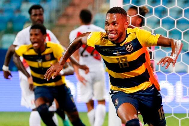 Goiania (Brazil), 23 06 2021.- Ecuador s Ayrton Preciado celebrates after scoring a goal against Peru during a Copa America group B match at the Olimpico stadium in Goiania, Brazil, 23 June 2021. Ecuador - Peru !ACHTUNG: NUR REDAKTIONELLE NUTZUNG!  Copyright: xAlbertoxValdesx AME7993 20210623-02cea5770b6746f0dc59065a57a158d335ac460c