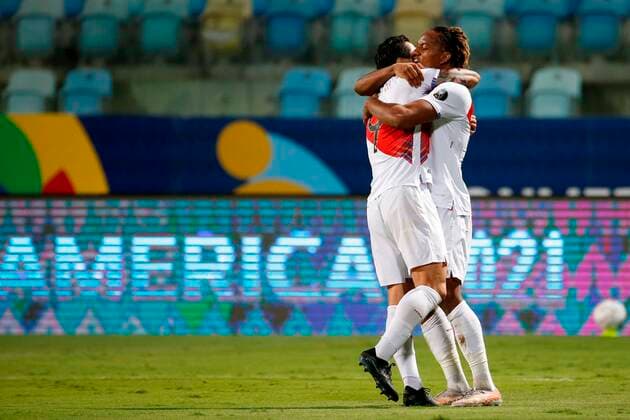 Andre Carrillo (R) of Peru celebrates a goal with Gianluca Lapadula today, during a match for Group B of the Copa America at the Pedro Ludovico Teixeira Olympic Stadium in Goiania, Brazil, 23 June 2021. Ecuador - Peru !ACHTUNG: NUR REDAKTIONELLE NUTZUNG!  Copyright: xAlbertoxValdesx AME8009 20210623-17cf88ddd9bc688c1d240dfb5b28d31c10c1840f