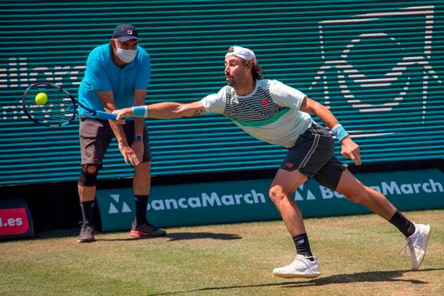 Australian tennis player Jordan Thompson returns the ball to Spanish Pablo Carreno during the Mallorca Championship ATP, Tennis Herren quarterfinal match held in Majorca, Spain, 24 June 2021. Mallorca Championship ATP !ACHTUNG: NUR REDAKTIONELLE NUTZUNG!  Copyright: xATIENZAx GRAF7131 20210624-cbed973af09a9d0ee80253d10ac9e3a9231fd457