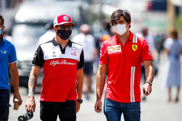 RAIKKONEN Kimi (fin), Alfa Romeo Racing ORLEN C41, SAINZ Carlos (spa), Scuderia Ferrari SF21, portrait during the Formula 1 Grosser Preis Der Steiermark 2021, 2021 Styrian Grand Prix, 8th round of the 2021 FIA Formula One World Championship, WM, Weltmeisterschaft from June 25 to 27, 2021 on the Red Bull Ring, in Spielberg, Austria - FORMULE 1 : Grand prix de Styrie - Preparations - Spielberg - 24 06 2021 DPPI PANORAMIC  20210624_GOODEN__GDN8373