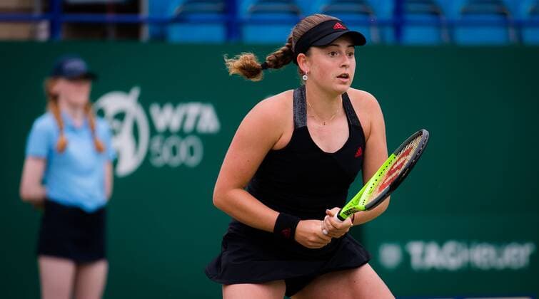 Mandatory Credit: Photo by Rob Prange Shutterstock (12167449ao) Jelena Ostapenko of Latvia in action during her quarter-final match at the 2021 Viking International WTA, Tennis Damen 500 tennis tournament Viking International Championships, Day Six, Tennis, Eastbourne, East Sussex, UK - 24 June 2021 Viking International Championships, Day Six, Tennis, Eastbourne, East Sussex, UK - 24 June 2021 Copyright: xRobxPrange Shutterstockx 12167449ao