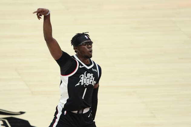 LOS ANGELES, CA - JUNE 24: LA Clippers guard Reggie Jackson (1) celebrates during the Phoenix Suns game versus the Los Angeles Clippers game 3 NBA, Basketball Herren, USA Western Conference Finals game on June 24, 2021, at Staples Center in Los Angeles, CA. (Photo by Jevone Moore Icon Sportswire) NBA: JUN 24 Western Conference Final - Suns at Clippers Icon210624079