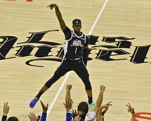 Sport Themen der Woche KW25 Sport Bilder des Tages Los Angeles Clippers guard Reggie Jackson (1) celebrates after hitting a three-pointer during the fourth quarter in Games 3 of their best-of-seven Western Conference finals matchup against the Phoenix Suns at Staples Center in Los Angeles on Thursday, June 24, 2021. After dropping the opening two games in Phoenix, the Clippers took Game 3, 106-92 by staying in control throughout.  LAP2021062401 JIMxRUYMEN