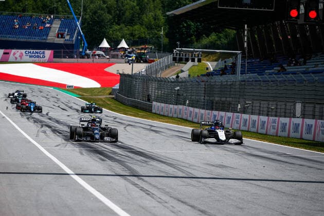 10 GASLY Pierre (fra), Scuderia AlphaTauri Honda AT02, 63 RUSSELL George (gbr), Williams Racing F1 FW43B, action during the Formula 1 Grosser Preis Der Steiermark 2021, 2021 Styrian Grand Prix, 8th round of the 2021 FIA Formula One World Championship, WM, Weltmeisterschaft from June 25 to 27, 2021 on the Red Bull Ring, in Spielberg, Austria - FORMULE 1 : Grand prix de Styrie - Spielberg - 25 06 2021 DPPI PANORAMIC  20210625_GOODEN__GDN8747