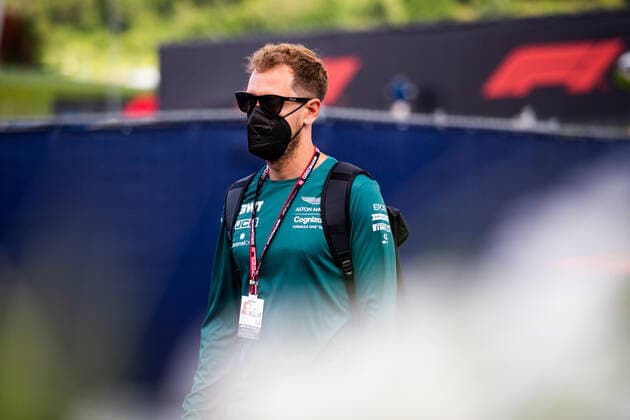 VETTEL Sebastian (ger), Aston Martin F1 AMR21, portrait during the Formula 1 Grosser Preis Der Steiermark 2021, 2021 Styrian Grand Prix, 8th round of the 2021 FIA Formula One World Championship, WM, Weltmeisterschaft from June 25 to 27, 2021 on the Red Bull Ring, in Spielberg, Austria - FORMULE 1 : Grand prix de Styrie - Essais - Spielberg - 25 06 2021 DPPI Panoramic 