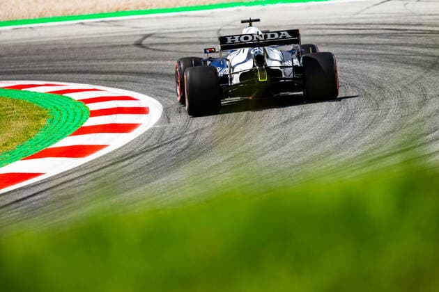 10 GASLY Pierre (fra), Scuderia AlphaTauri Honda AT02, action during the Formula 1 Grosser Preis Der Steiermark 2021, 2021 Styrian Grand Prix, 8th round of the 2021 FIA Formula One World Championship, WM, Weltmeisterschaft from June 25 to 27, 2021 on the Red Bull Ring, in Spielberg, Austria - FORMULE 1 : Grand prix de Styrie - Essais - Spielberg - 25 06 2021 DPPI Panoramic 