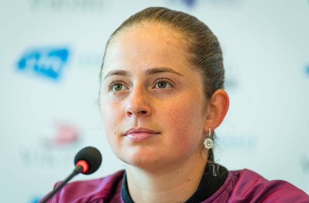 Mandatory Credit: Photo by Rob Prange Shutterstock (12168975bl) Jelena Ostapenko of Latvia talks to the media after reaching the final of the 2021 Viking International WTA, Tennis Damen 500 tennis tournament Viking International Championships, Day Seven, Tennis, Eastbourne, East Sussex, UK - 25 June 2021 Viking International Championships, Day Seven, Tennis, Eastbourne, East Sussex, UK - 25 June 2021 Copyright: xRobxPrange Shutterstockx 12168975bl