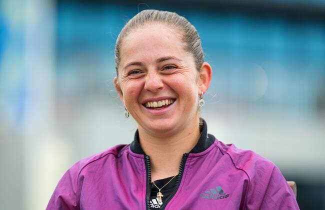 Mandatory Credit: Photo by Rob Prange Shutterstock (12168975bd) Jelena Ostapenko of Latvia talks to the media after reaching the final of the 2021 Viking International WTA, Tennis Damen 500 tennis tournament Viking International Championships, Day Seven, Tennis, Eastbourne, East Sussex, UK - 25 June 2021 Viking International Championships, Day Seven, Tennis, Eastbourne, East Sussex, UK - 25 June 2021 Copyright: xRobxPrange Shutterstockx 12168975bd