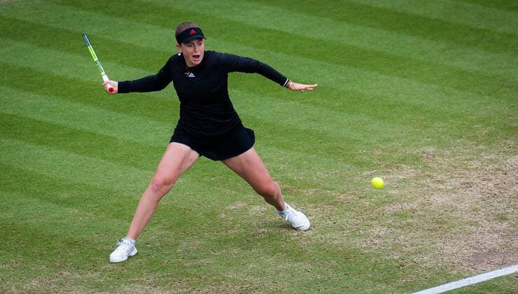 Mandatory Credit: Photo by Rob Prange Shutterstock (12168976z) Jelena Ostapenko of Latvia in action during the final of the 2021 Viking International WTA, Tennis Damen 500 tennis tournament Viking International Championships, Day Eight, Tennis, Eastbourne, East Sussex, UK - 26 June 2021 Viking International Championships, Day Eight, Tennis, Eastbourne, East Sussex, UK - 26 June 2021  Copyright: xRobxPrange Shutterstockx 12168976z