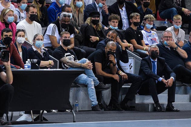 Tony PARKER ( president Lyon ) - M Pokora ( chanteur ) BASKET : Dijon vs Lyon - Final 4 - Rouen - 26 06 2021 FedericoPestellini Panoramic 