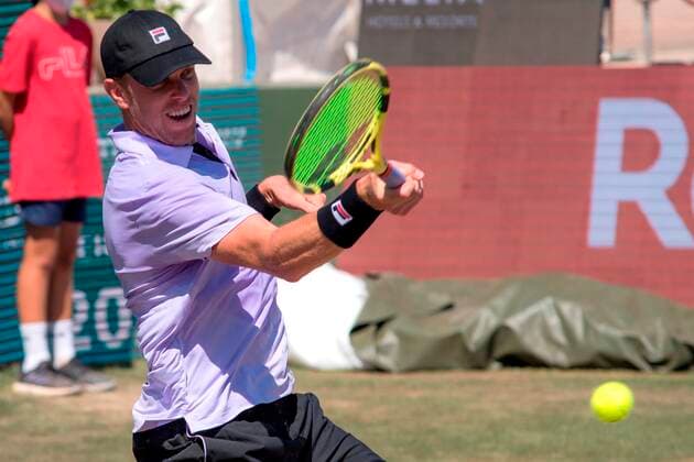 US tennis player Sam Querrey in action against Russian Daniil Medvedev during their Mallorca Championship ATP, Tennis Herren final tennis match held in Santa Ponca, Majorca, Spain, 26 June 2021. Mallorca Championschip ATP !ACHTUNG: NUR REDAKTIONELLE NUTZUNG!  Copyright: xAtienzax GRAF8712 20210626-22102e6b60714dfa97c3c94e9527f6b43bd45399