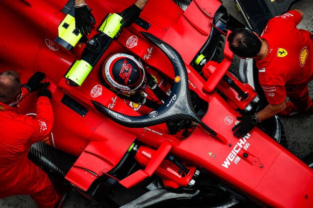 SAINZ Carlos (spa), Scuderia Ferrari SF21, action during the Formula 1 Grosser Preis Der Steiermark 2021, 2021 Styrian Grand Prix, 8th round of the 2021 FIA Formula One World Championship, WM, Weltmeisterschaft from June 25 to 27, 2021 on the Red Bull Ring, in Spielberg, Austria FORMULE 1 : Grand prix de Styrie - Essais - Spielberg - 26 06 2021 DPPI Panoramic 