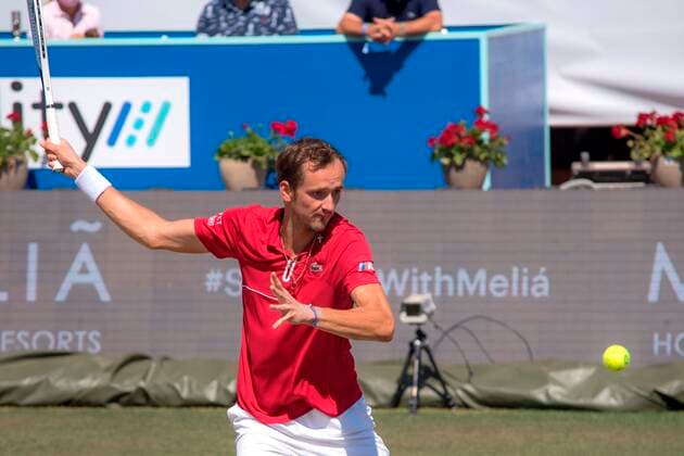 Russian tennis player Daniil Medvedev in action against Sam Querrey of US during their Mallorca Championship ATP, Tennis Herren final tennis match held in Santa Ponca, Majorca, Spain, 26 June 2021. Mallorca Championschip ATP !ACHTUNG: NUR REDAKTIONELLE NUTZUNG!  Copyright: xAtienzax GRAF8703 20210626-a5ea1fd6ad3cd2cddea0210f5f2fe5db26a7ee19