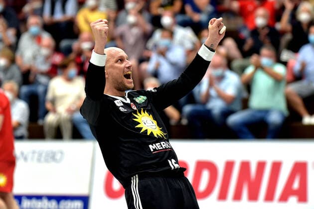 26 06 2021 pmk NE143053 Handball Men 2 Bundesliga Season 2020 2021 Kreissporthalle Luebbecke Corona Matchday TuS N Luebbecke TuS Ferndorf Aljosa REZAR 16 Goalkeeper Luebbecke
