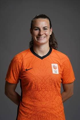 ERMELO Portrait of Renate Jansen of the Dutch women s football team, in the shirt for the Olympic Games ANP ROY LAZET xVIxANPxSportx xxANPxIVx 433089301