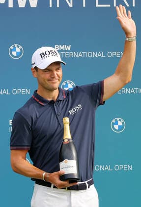 GOLF - BMW International Open 2021 MOOSINNING,GERMANY,27.JUN.21 - GOLF - European Tour, BMW International Open, GC Muenchen Eichenried. Image shows Martin Kaymer (GER). Keywords: trophy.  GEPAxpictures xThomasxBachun