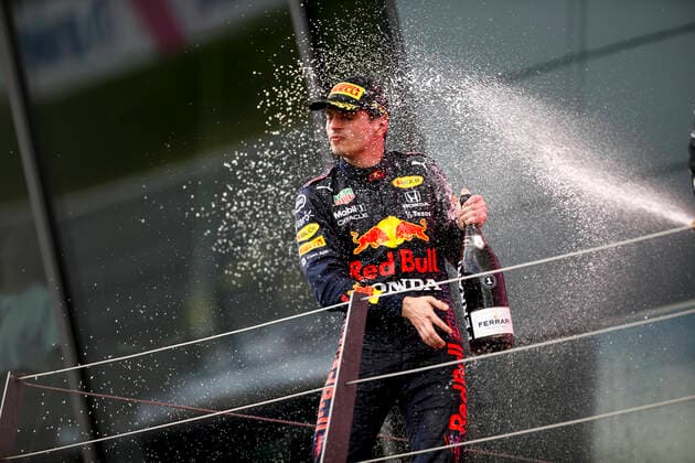VERSTAPPEN Max (ned), Red Bull Racing Honda RB16B, portrait podium during the Formula 1 Grosser Preis Der Steiermark 2021, 2021 Styrian Grand Prix, 8th round of the 2021 FIA Formula One World Championship, WM, Weltmeisterschaft from June 25 to 27, 2021 on the Red Bull Ring, in Spielberg, Austria - FORMULE 1 : Grand prix de Styrie - Course - Spielberg - 27 06 2021 DPPI Panoramic 