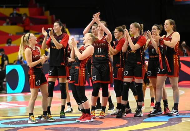 VALENCIA, SPAIN - JUNE 27: Belgian team finished as bronze medallist and celebrates the victory pictured during FIBA Women s Eurobasket match between Belgium and Belarus on june 27, 2021 in Valencia ,Spain 27 06 2021 BASKET BALL FEMININ : Belgique vs Bielorussie - FIBA Women s Eurobasket - Petite finale - Valence - 27 06 2021 PhotoNews Panoramic 