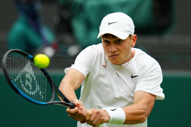 Mandatory Credit: Photo by Javier Garcia BPI Shutterstock (12172248bl) Jack Draper during his first round match Wimbledon Tennis Championships, Day 1, The All England Lawn Tennis and Croquet Club, London, UK - 28 Jun 2021 Wimbledon Tennis Championships, Day 1, The All England Lawn Tennis and Croquet Club, London, UK - 28 Jun 2021  Copyright: xJavierxGarcia BPI Shutterstockx 12172248bl
