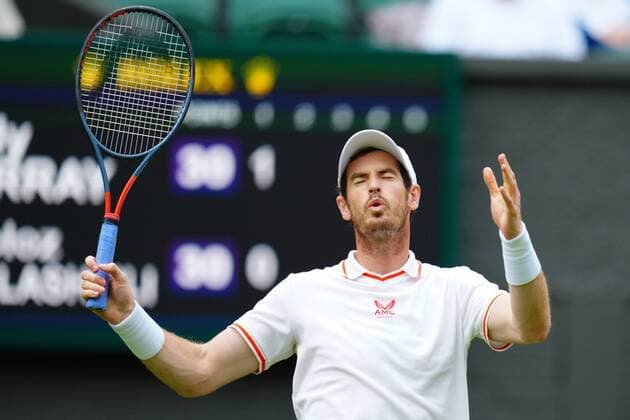 Sport Bilder des Tages Mandatory Credit: Photo by Javier Garcia BPI Shutterstock (12172248nq) Andy Murray during his first round match Wimbledon Tennis Championships, Day 1, The All England Lawn Tennis and Croquet Club, London, UK - 28 Jun 2021 Wimbledon Tennis Championships, Day 1, The All England Lawn Tennis and Croquet Club, London, UK - 28 Jun 2021  Copyright: xJavierxGarcia BPI Shutterstockx 12172248nq