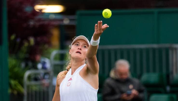 Mandatory Credit: Photo by Rob Prange Shutterstock (12172261dw) Elena Rybakina of Kazakhstan in action during the first round of the 2021 Wimbledon Championships Grand Slam tennis tournament Wimbledon Tennis Championships, Day 1, The All England Lawn Tennis and Croquet Club, London, UK - 28 Jun 2021 Wimbledon Tennis Championships, Day 1, The All England Lawn Tennis and Croquet Club, London, UK - 28 Jun 2021  Copyright: xRobxPrange Shutterstockx 12172261dw