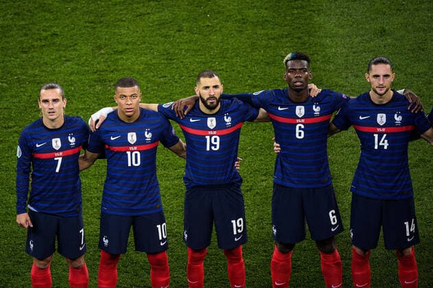 Equipe de France - Ambiance - Presentation - Line up - Antoine Griezmann ( 7 - France ) - Kylian Mbappe ( 10 - France ) - Karim Benzema ( 19 - France ) - Paul Pogba ( 6 - France ) - Adrien Rabiot ( 14 - France ) - FOOTBALL : France vs Suisse - Bucarest - 28 06 2021 FedericoPestellini Panoramic 