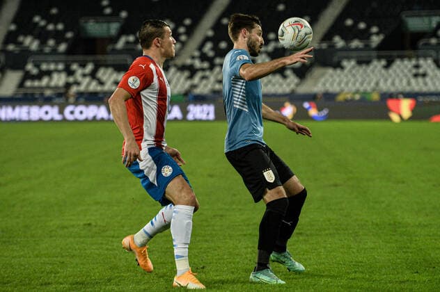 Uruguai x Paraguai RIO DE JANEIRO, RJ - 28.06.2021: URUGUAI X PARAGUAI - During Uruguail x Paraguay, a match valid for the Copa America 2021, held at the Nilton Santos Stadium, located in the city of Rio de Janeiro, RJ, this Monday (28). (Photo: Nayra Halm Fotoarena) x2085750x  NayraxHalm