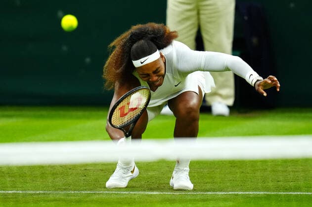Mandatory Credit: Photo by Javier Garcia BPI Shutterstock (12173633nk) Serena Williams shouts in pain and is forced to retire hurt in her first round match Wimbledon Tennis Championships, Day 2, The All England Lawn Tennis and Croquet Club, London, UK - 29 Jun 2021 Wimbledon Tennis Championships, Day 2, The All England Lawn Tennis and Croquet Club, London, UK - 29 Jun 2021  Copyright: xJavierxGarcia BPI Shutterstockx 12173633nk