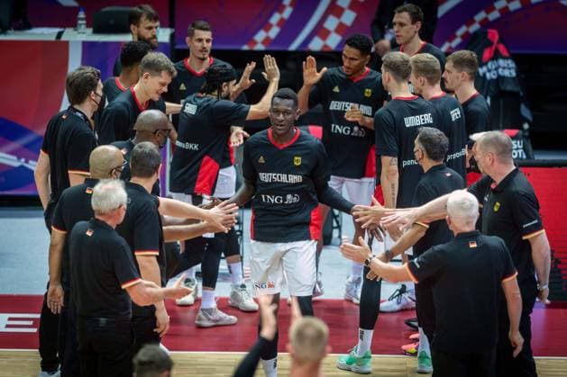 Basketball Split 29 06 2021 Olympic Qualification FIBA Olympic Qualifying Tournament 2020 Group Stage, Group A Germany GER Mexico MEX Team Introduction Isaac Bonga Germany, No 00