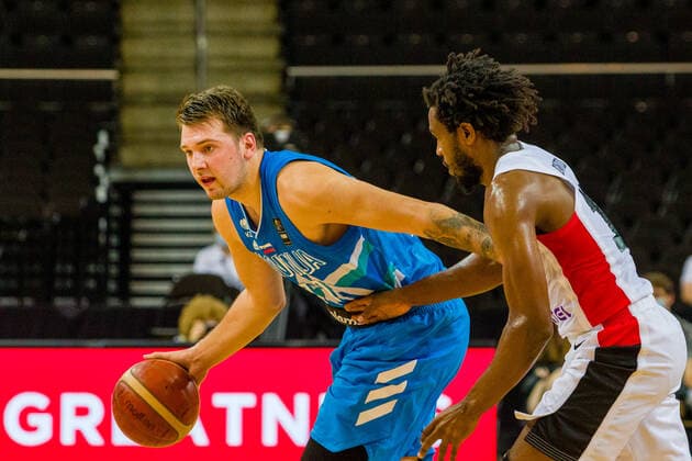 KOWNO, ZALGIRIO ARENA 30.06.2021 KWALIFIKACJE OLIMPIJSKIE TOKYO 2020 FIBA OLYMPIC QUALIFYING TOURNAMENT 2020 ANGOLA - SLOWENIA ANGOLA - SLOVENIA NZ LUKA DONCIC (77) Pawel Pietranik NEWSPIX.pl --- Newspix.pl  PIETRANIK300621_032