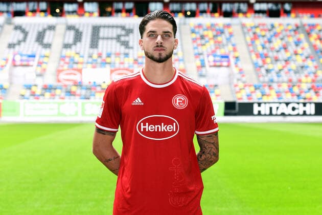 Lex-Tyger Lobinger, Fortuna Düsseldorf; 2.BL, Porträttermin 2021 2022